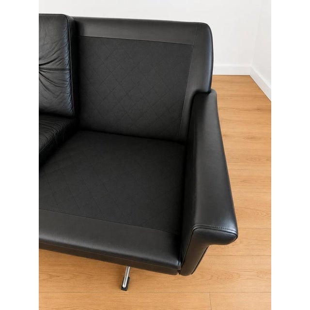 Black Vintage Danish Four-Seater Sofa in Black Leather and Chrome from Svend Skipper For Sale - Image 8 of 11