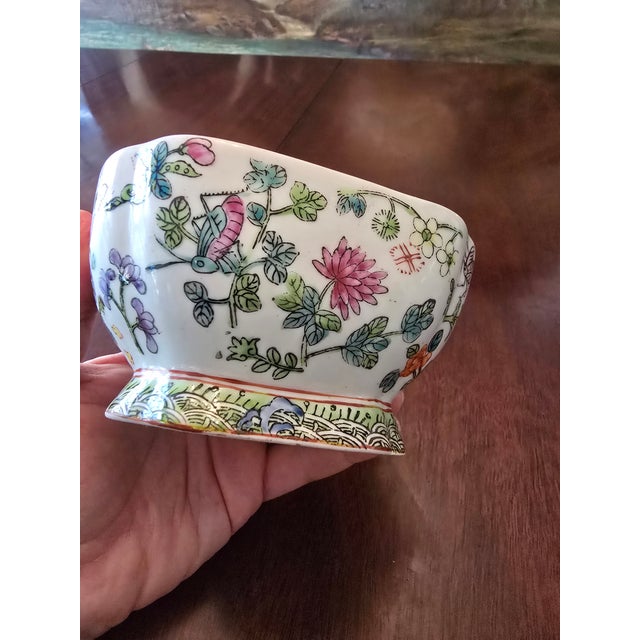 Chinese Antique Signed Chinese Porcelain Bowl With Bug For Sale - Image 3 of 7