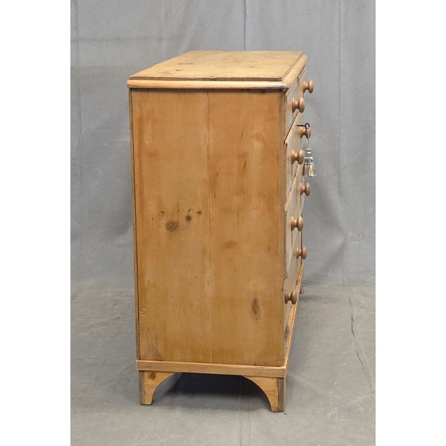Antique English Edwardian Natural Pine Chest of Drawers With Blue French Line For Sale - Image 12 of 14