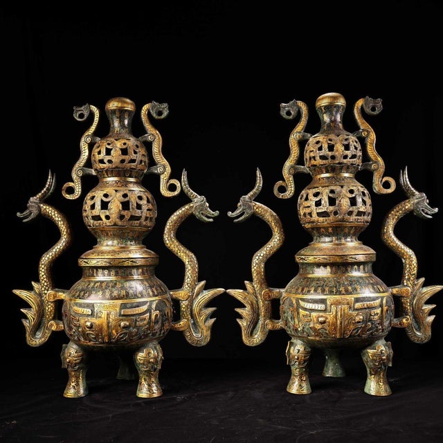 Early 21st Century Monumental Pair of Chinese Gilt Bronze Double-Gourd Censers With Dragon Handles For Sale - Image 5 of 10
