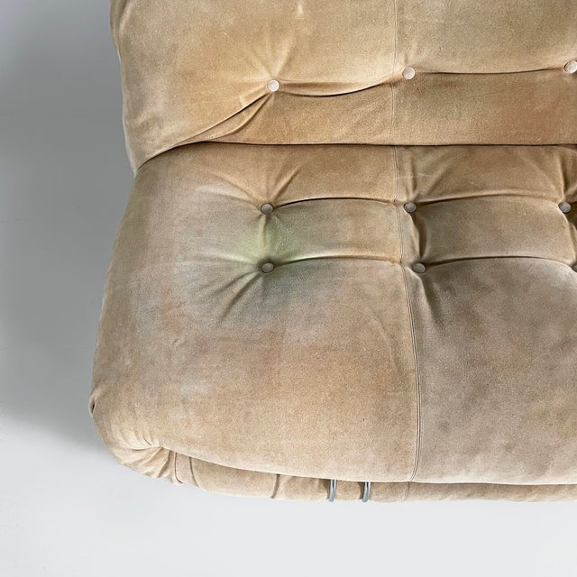 Italian Modern Beige Chamois Soriana Sofa by Afra & Tobia Scarpa for Cassina, 1970s For Sale - Image 9 of 18