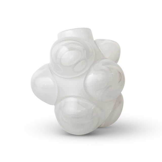 Cumulo Barrel Vase in Alabaster by Siemon & Salazar – Hand-Blown in USA Striking Cumulo Barrel Vase in alabaster, hand-...