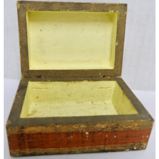 Small Italian Florentine Box With Gilt For Sale - Image 4 of 6