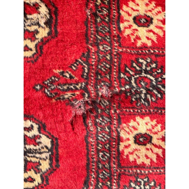 Small Vintage Pakistani Rug from Bobyrugs, 1980s For Sale - Image 6 of 16
