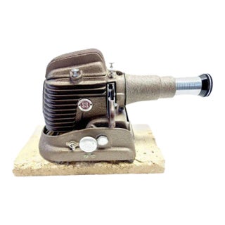 1950s Manumatic Primitive Slide Projector For Sale