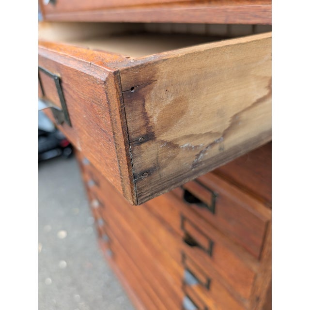 Antique Belding Bros. & Co. Oak Silk Spool Mercantile Cabinet, Circa 1900 For Sale - Image 16 of 18