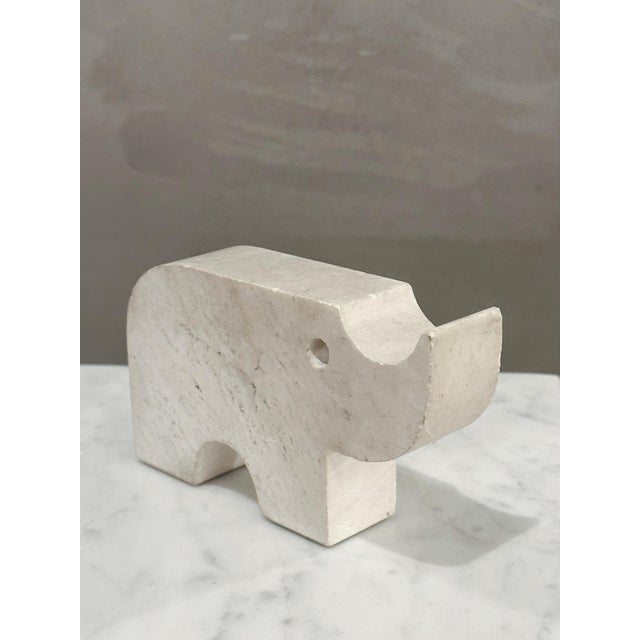 Enzo Mari Marble Rhino Sculpture attributed to Enzo Mari for Fratelli Mannelli, 1970s For Sale - Image 4 of 6
