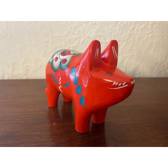 Wood 1960s Swedish Folk Wooden Dala Pig, Hand Painted For Sale - Image 7 of 7