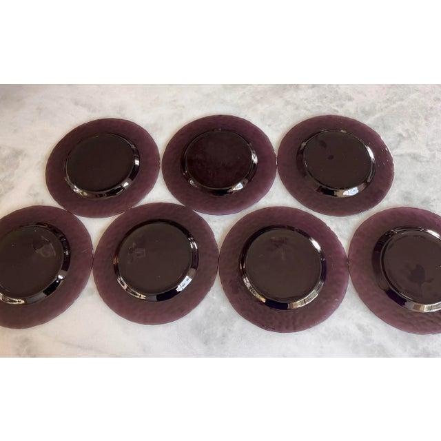 Glass 1970s Italian Studio Bormioli Rocco Purple Art Glass Salad Plates - Set of 7 For Sale - Image 7 of 8