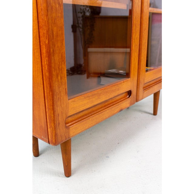 Vintage Danish Teak Vitrine, 1960s For Sale - Image 10 of 18
