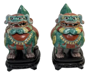 Vintage Chinese Guardian Lion/Foo Dog Ceramic Lidded Boxes/Tureens With Wooden Stands - Set of 2