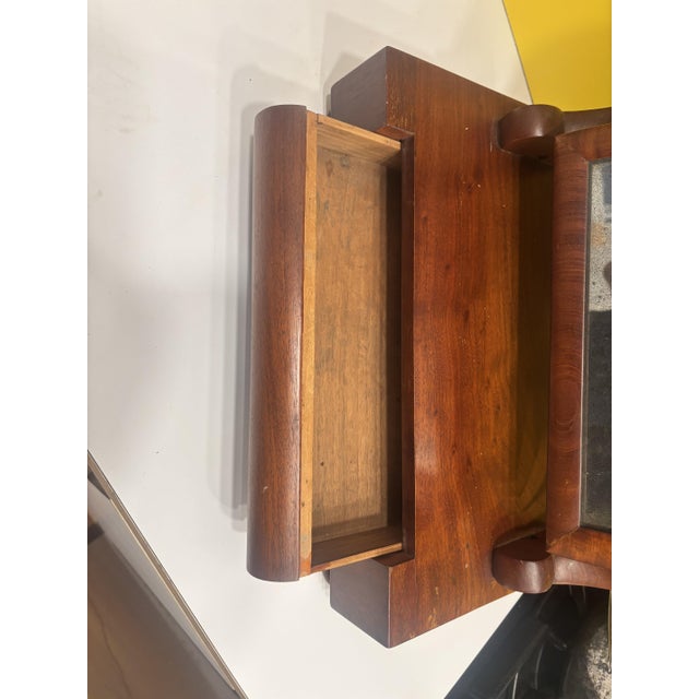 Brown English Mahogany Dressing/Toilet Mirror, Probably Late Georgian or Regency, Roughly 1810–1830. For Sale - Image 8 of 10
