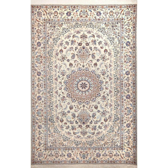 Hand-knotted Nain Oriental Rug | Knot density: 900,000/m² | Material: 100% Cotton | Size: 151 x 230 cm | Nain 6La rug...