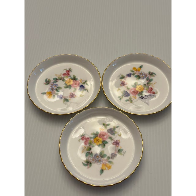 Mid-Century Modern Vintage Minton England "Marlow" Pattern Set of 3 Coasters #.75 For Sale - Image 3 of 11