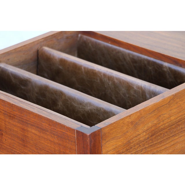 Mid-Century Modern Walnut Coffee Table With Leather Magazine Holder & Brass Casters, C. 1960s For Sale - Image 18 of 18