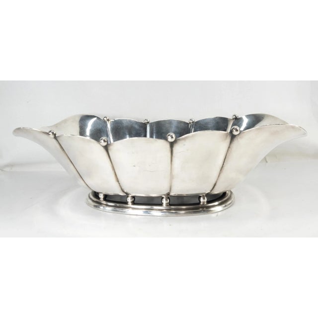 We are selling this nice decorative art nouveau Jensen style silver plate centerpiece bowl by Reed & Barton Condition:...