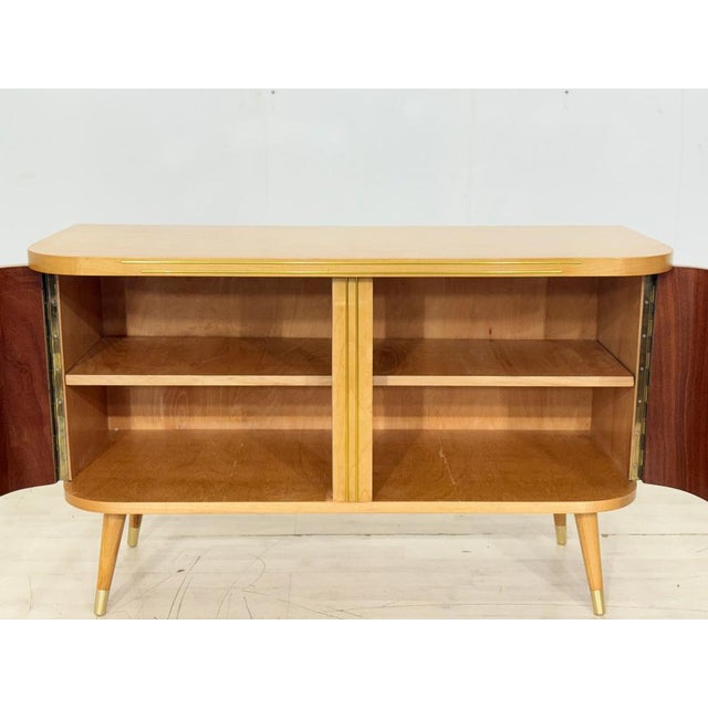 Contemporary Vintage Chest of Drawers in Pine For Sale - Image 3 of 9