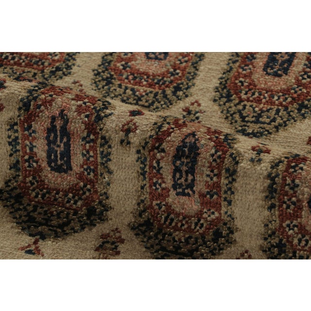 1900 - 1909 Antique Persian Malayer Rug in Brown With Paisley Floral Elegance - Rug & Kilim For Sale - Image 5 of 7