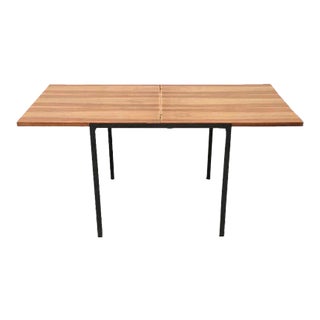 Mid-Century Minimalist Model T-Angle Expandable Flip-Top Couch Side Table by Florence Knoll for Knoll International, 1950s For Sale