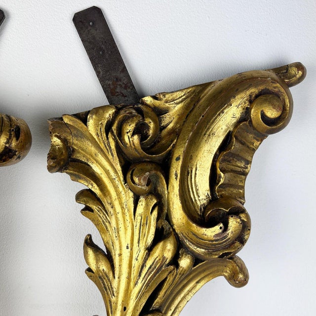 Salvaged Console Legs with Gilt Wood Carving Fragments, Set of 2, in Very Good conditions. Designed before 1890
