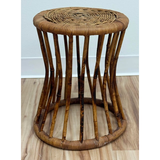 Chinoiserie Vintage Scorched Bamboo Woven Wicker Top Stool or Plant Stand For Sale - Image 3 of 5