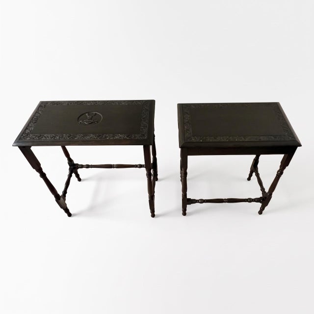 Victorian English Dyed and Carved Walnut Nesting Tables with Ivy Borders and Stag Emblem, 1890s, Set of 2 For Sale - Image 6 of 16