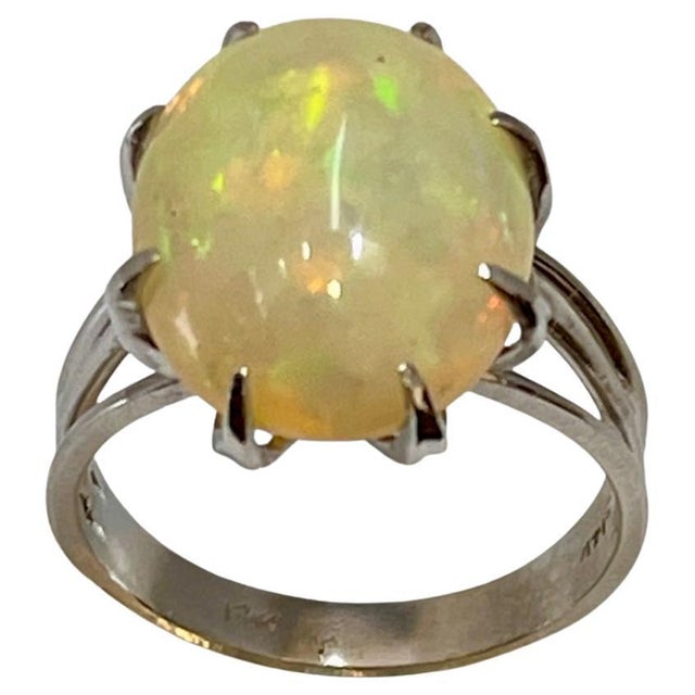 8 Carat Oval Shape Opal Cocktail Ring 14 Karat White Gold, Estate, Size 9 For Sale - Image 15 of 18