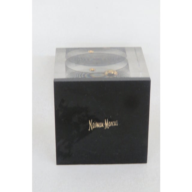 Plastic Neiman Marcus Enzo Mari Op Art Lucite Acrylic Cube Sculpture Paperweight 4426b For Sale - Image 7 of 12