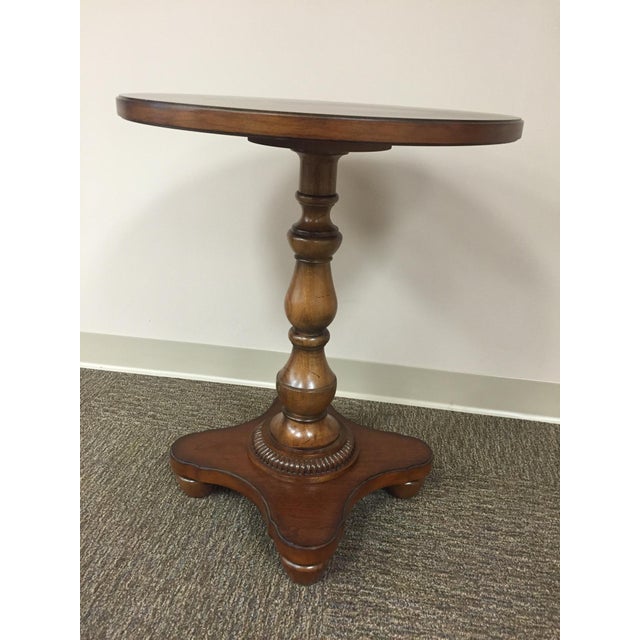 Traditional Bassett Furniture Round Accent Table With Pedestal Base Chairish
