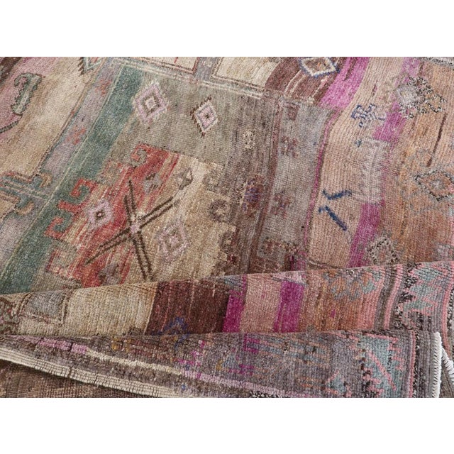 Galerie Shabab Collection Mid-20th Century Turkish Anatolian Tribal Carpet For Sale - Image 9 of 10