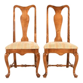 Ethan Allen Queen Anne Solid Carved Maple Side Chairs or Dining Chairs, Pair For Sale