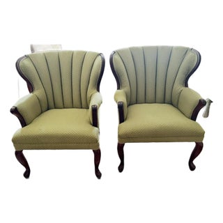 Pair of 2 Mid-20th Century Vintage Hollywood Regency / Art Deco Revival Wingback Accent Chairs in Pristine Condition For Sale