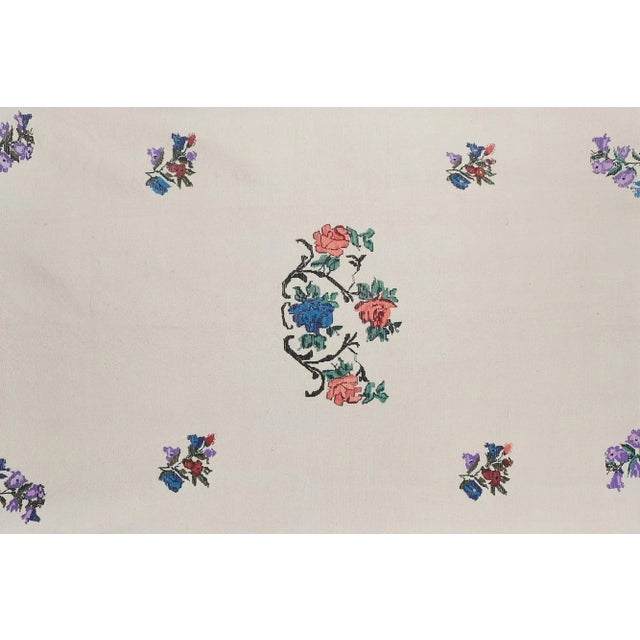 Mid-Century Modern Vintage Aubusson Style Floral Turkish Kilim Rug For Sale - Image 3 of 12