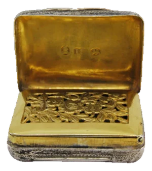 George III Silver and Gold Vinaigrette Box with Engravings and Friezes