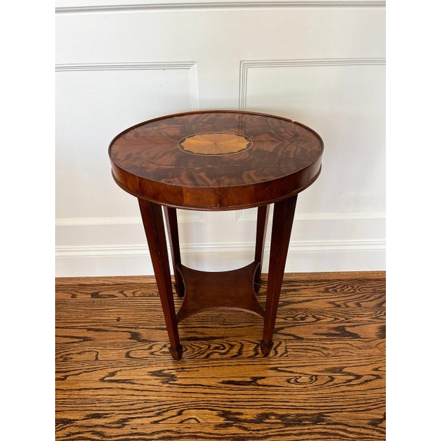 Mid 20th Century Flame Mahogany Drinks Table For Sale In Nashville - Image 6 of 7