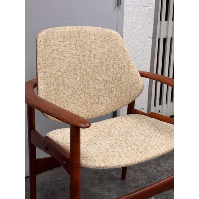 Circa 1960's Hovand-Olsen for Jutex Furniture Danish Armchairs, Pair For Sale - Image 10 of 12