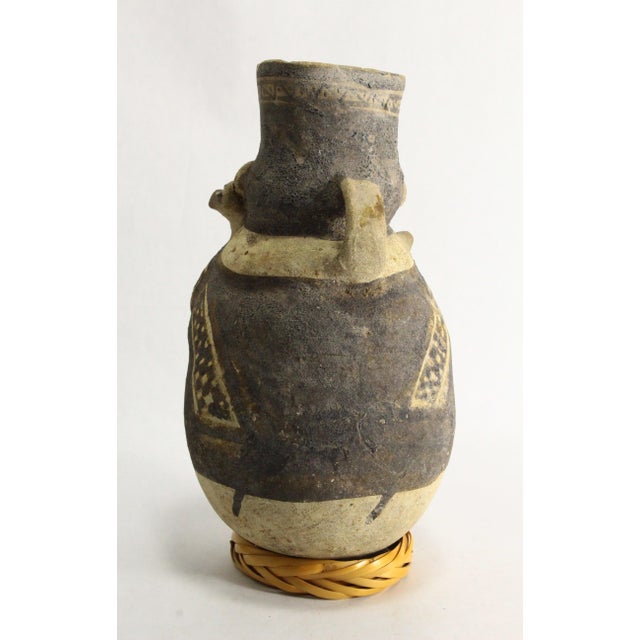 19th Century Peruvian Bichrome Figural Effigy Jar of a Hunter With Trophy For Sale - Image 5 of 16