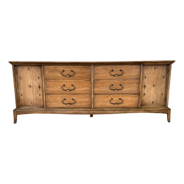1960s Mid Century Modern Credenza / 12-Drawer Dresser W/ Mirror Attributed to Thomasville Horizon Series For Sale