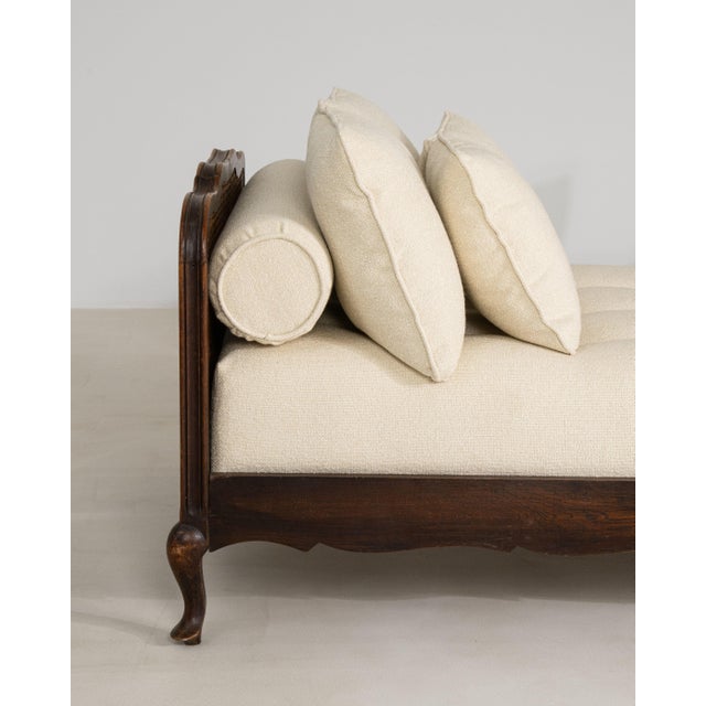 Louis XV Upholstered Daybed with Rattan Side Panels and Cushions, Rococo Style, France, Early 20th Century For Sale - Image 11 of 16