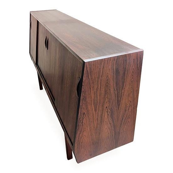 1950s Rosewood Credenza For Sale In New York - Image 6 of 6