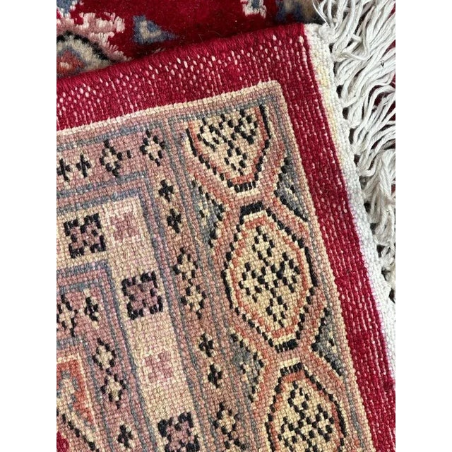 Small Vintage Pakistani Rug from Bobyrugs, 1980s For Sale - Image 10 of 11