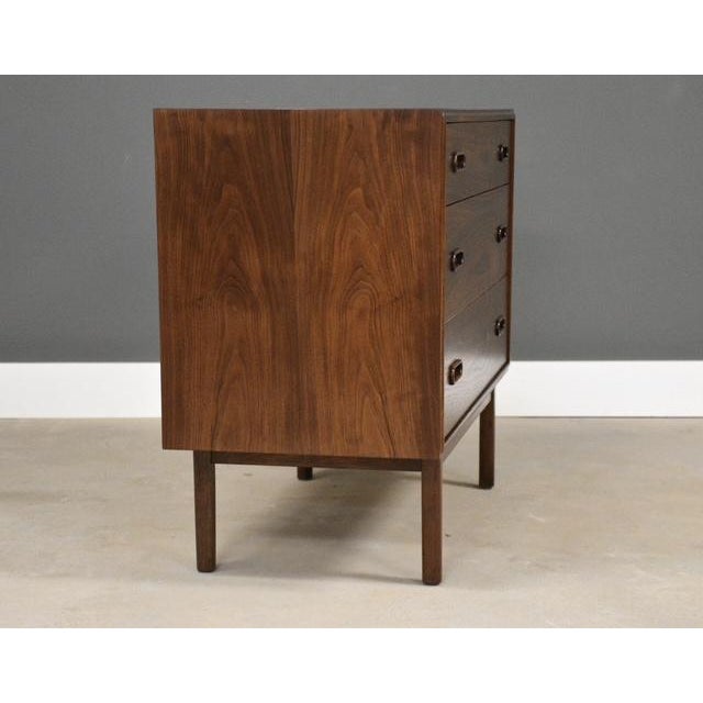 Mid-Century Modern 1960s Walnut Dresser Chest by Founders For Sale - Image 3 of 8