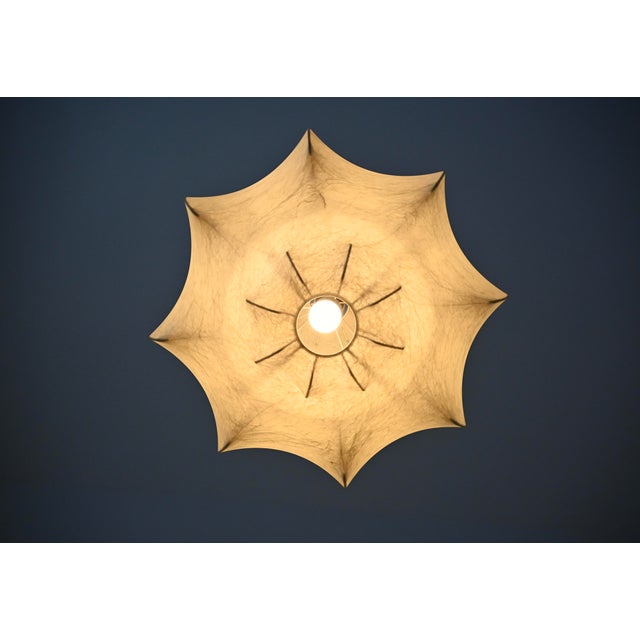 Beige Viscontea Hanging Lamp by Achille & Pier Giacomo Castiglioni for Flos, 1960s For Sale - Image 8 of 11