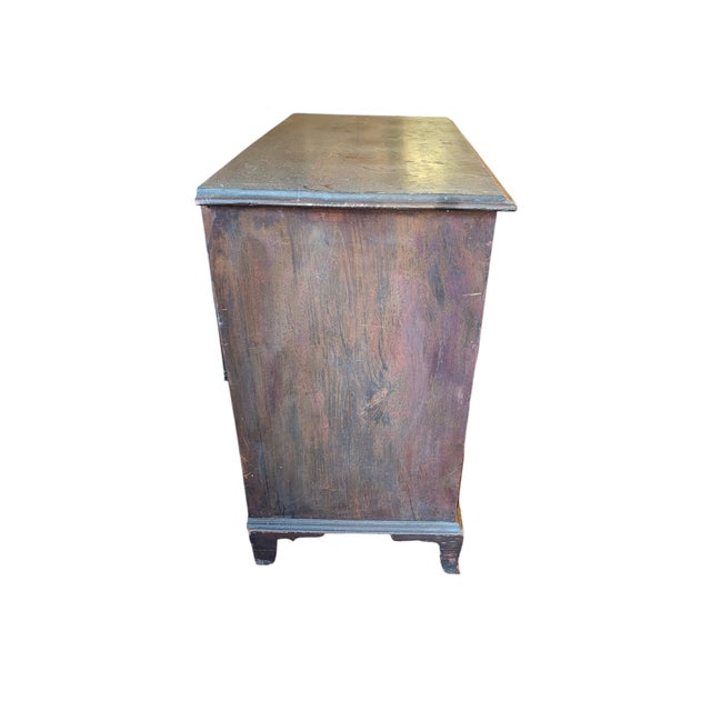 Mid 18th Century George III English Georgian Mahogany Chest of Drawers For Sale - Image 4 of 11