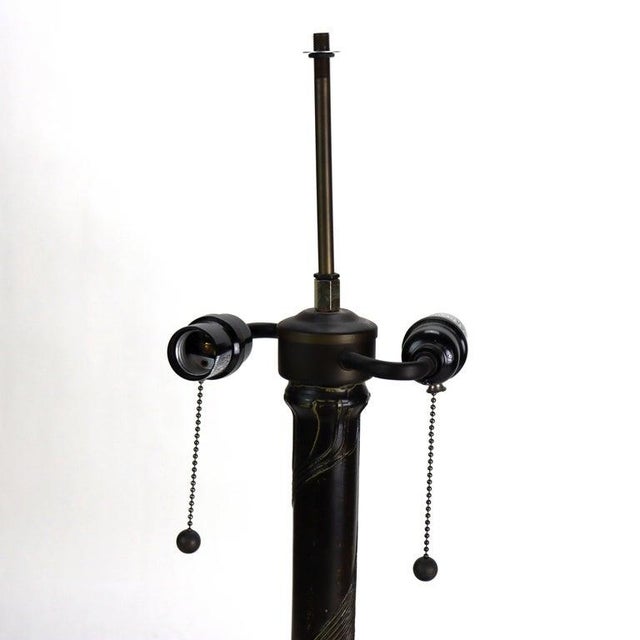 Green Early 20th Century Tiffany School Floral Leaded Stained Glass Table Lamp For Sale - Image 8 of 15