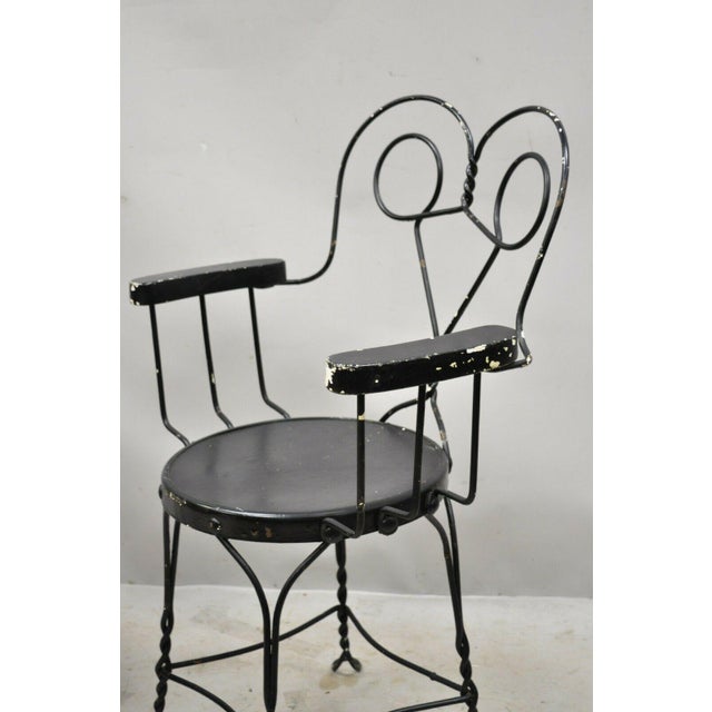 Antique Wrought Iron Twisted Metal Ice Cream Parlor Arm Chairs Wood
