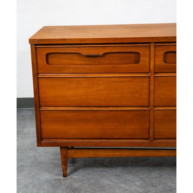 Wood Vintage Dresser Credenza 9 Drawer Bassett Cherry For Sale - Image 7 of 12