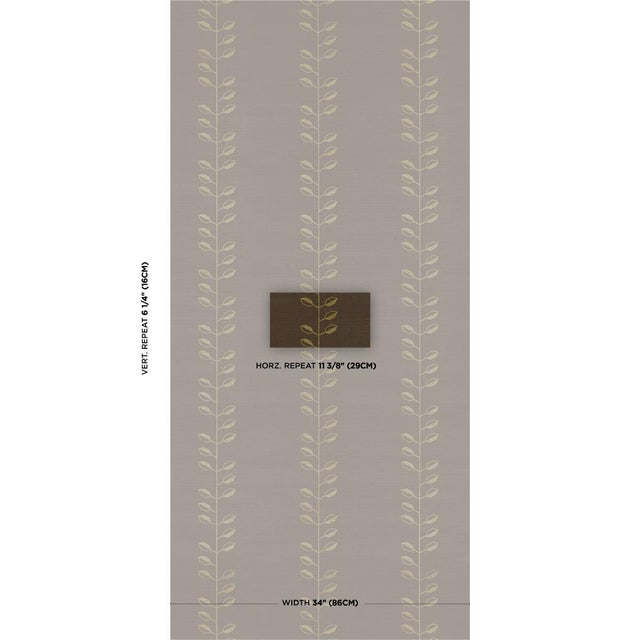 Inspired by a 1920s French textile, Geo Leaf Sisal wallpaper is an abstract botanical with a graphic look and unique...