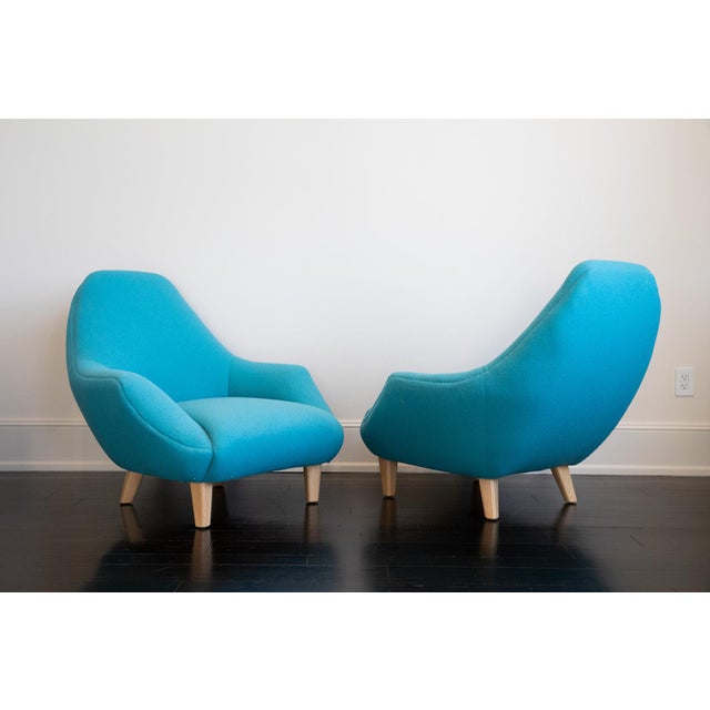 The Tom Dixon Club Chair is a modern reinterpretation of the classic lounge chair—bold, sculptural, and supremely...