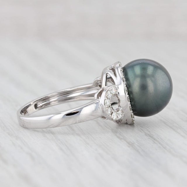 Modern New Tahitian Black Pearl 0.55ctw Diamond Halo Ring 14k White Gold Size 7 For Sale - Image 3 of 7
